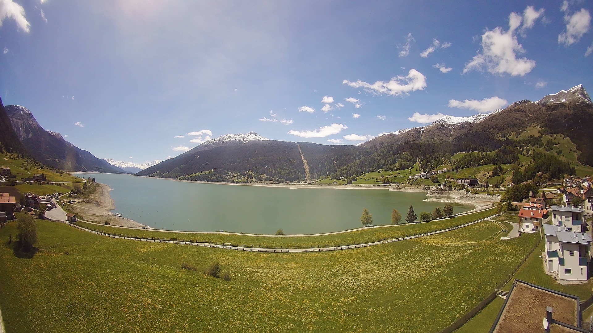 Archiv Foto Webcam Reschen - Blick auf den Reschensee