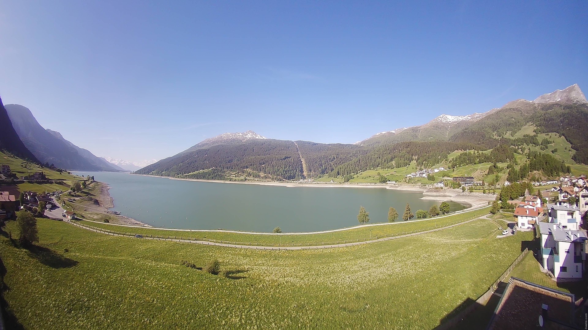 Archiv Foto Webcam Reschen - Blick auf den Reschensee