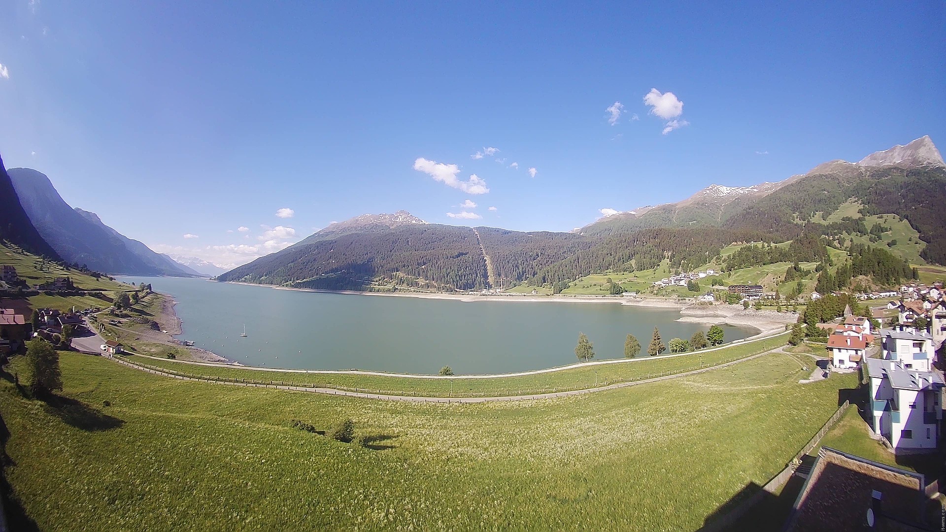 Archiv Foto Webcam Reschen - Blick auf den Reschensee