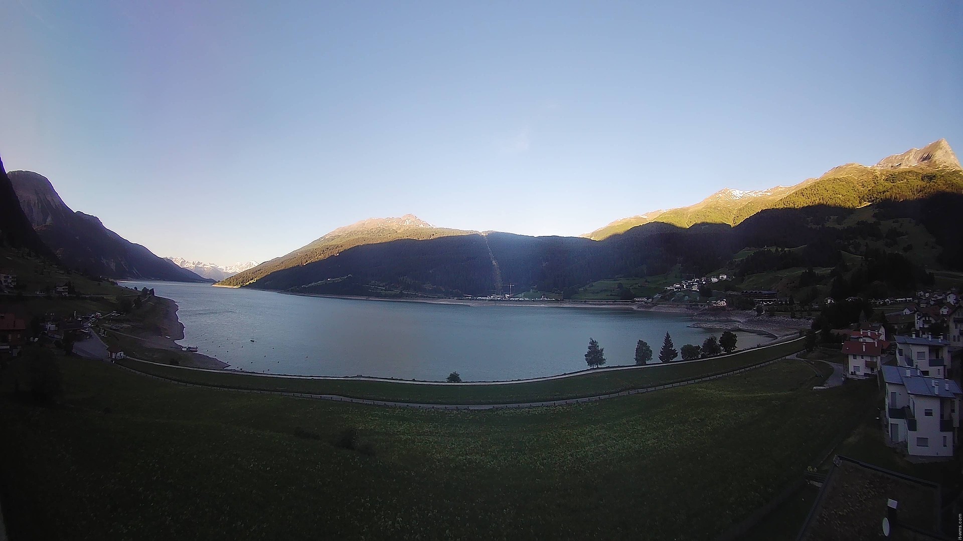 Archived image Webcam View to the Lake Resia