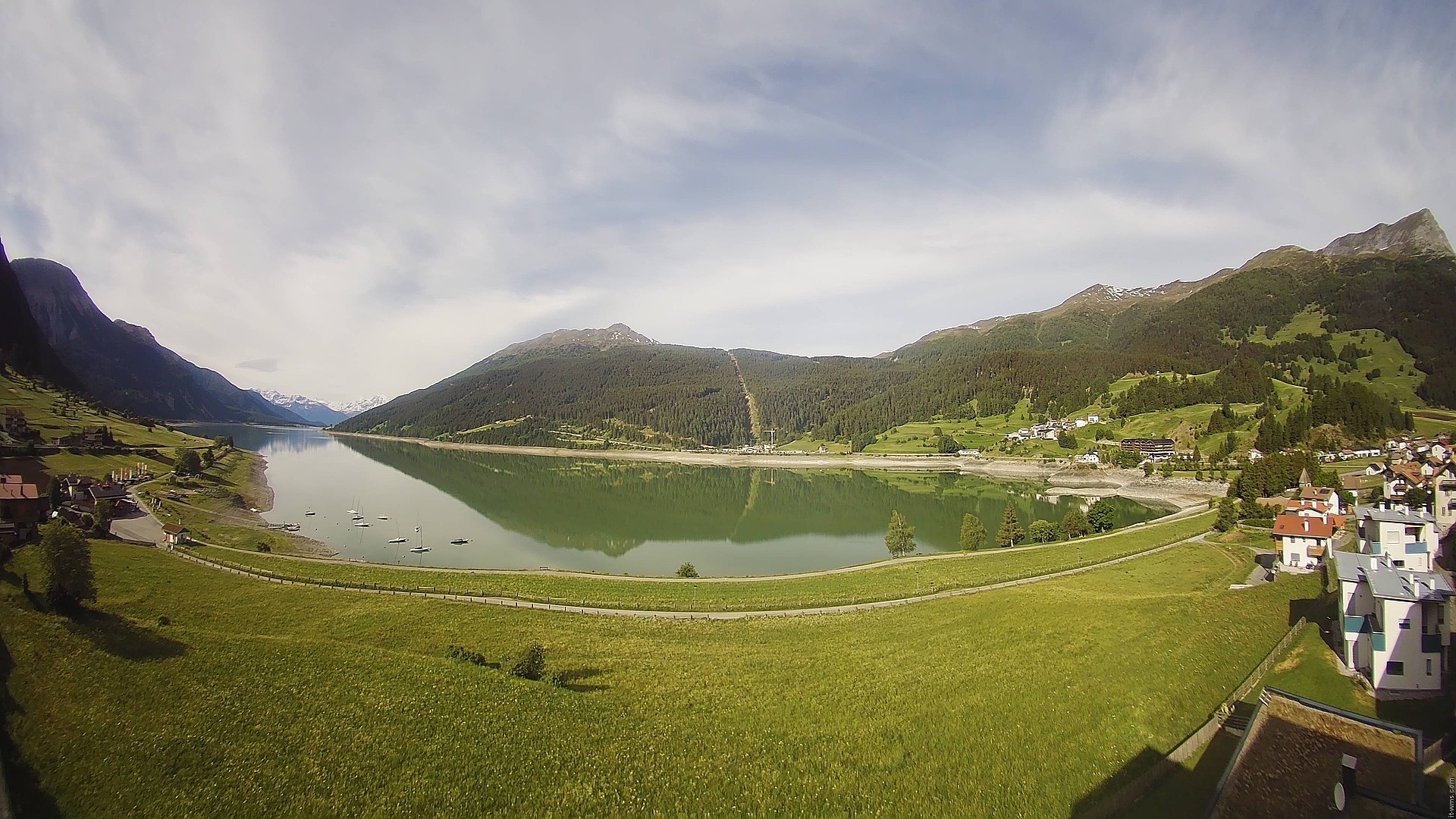 Archiv Foto Webcam Reschen - Blick auf den Reschensee