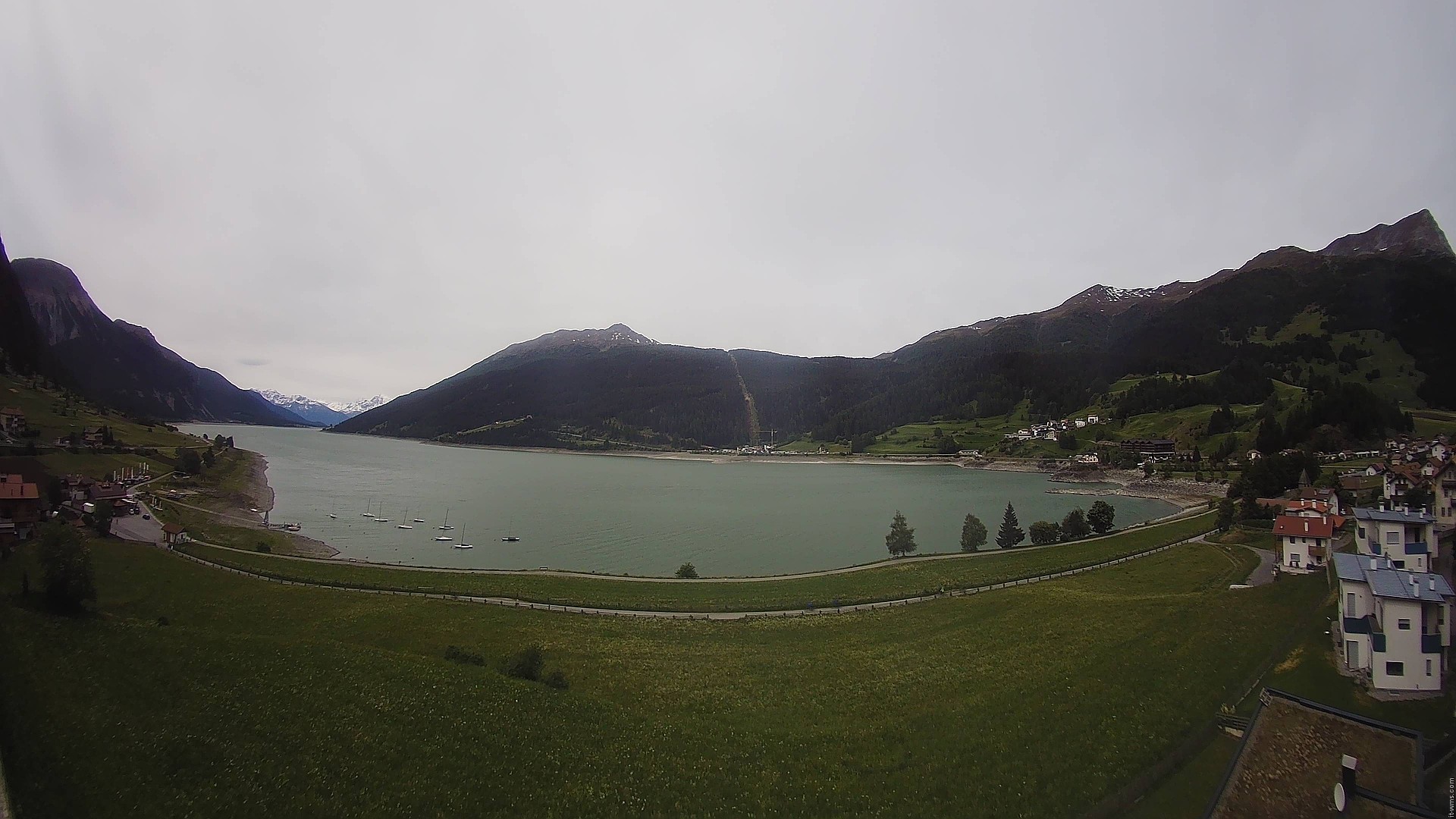 Archiv Foto Webcam Reschen - Blick auf den Reschensee