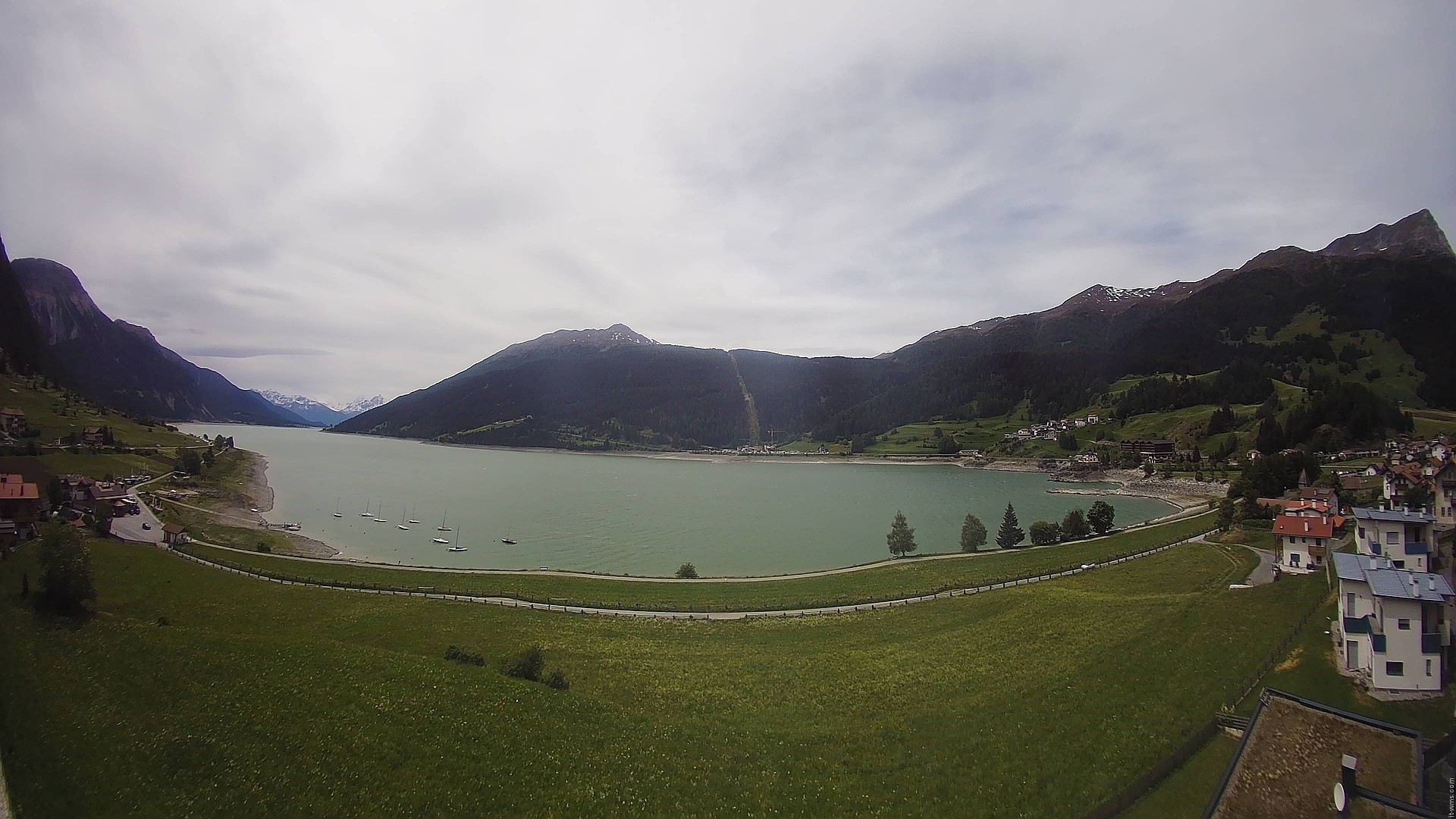Archiv Foto Webcam Reschen - Blick auf den Reschensee