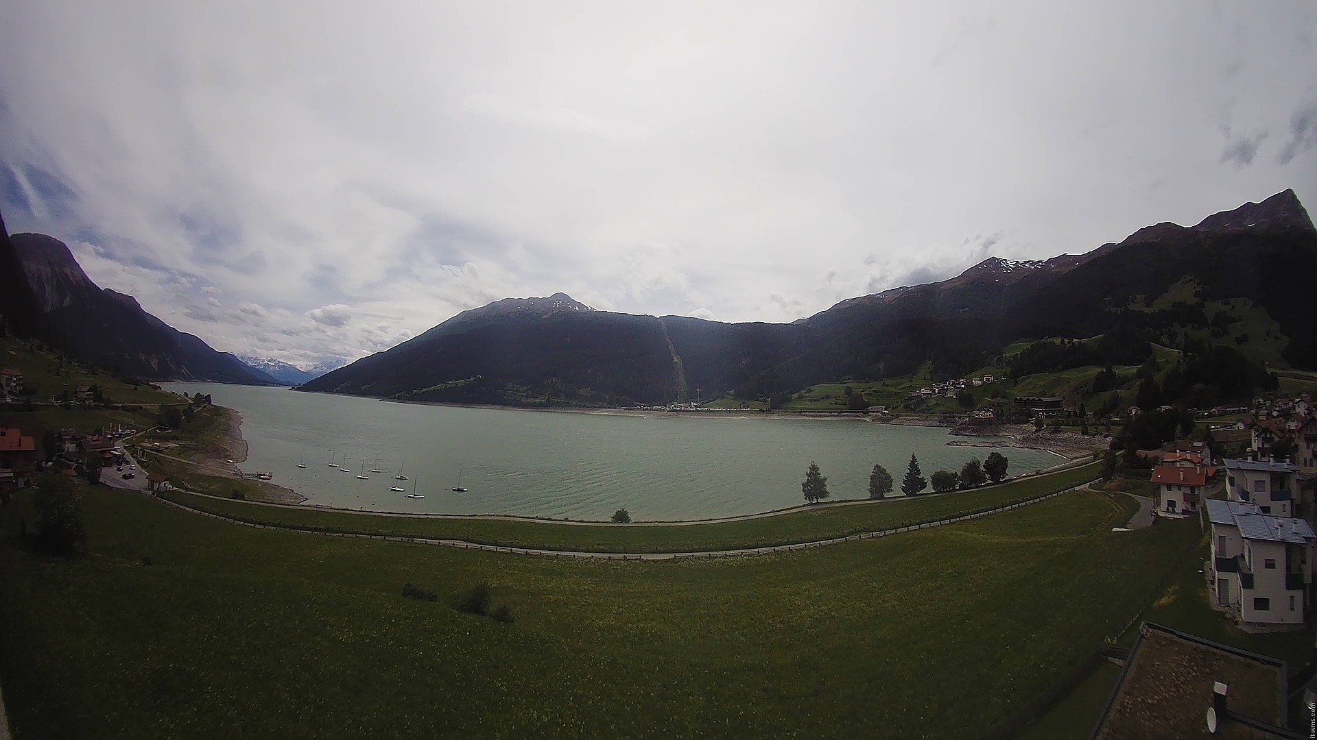 Archiv Foto Webcam Reschen - Blick auf den Reschensee