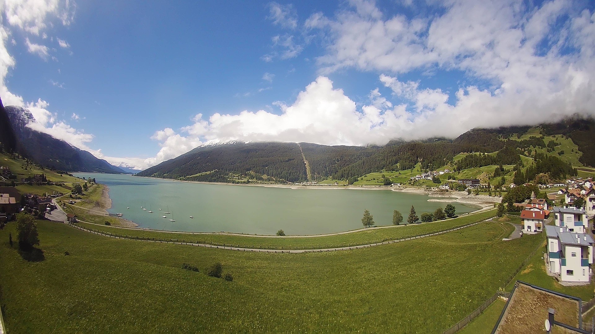 Archiv Foto Webcam Reschen - Blick auf den Reschensee