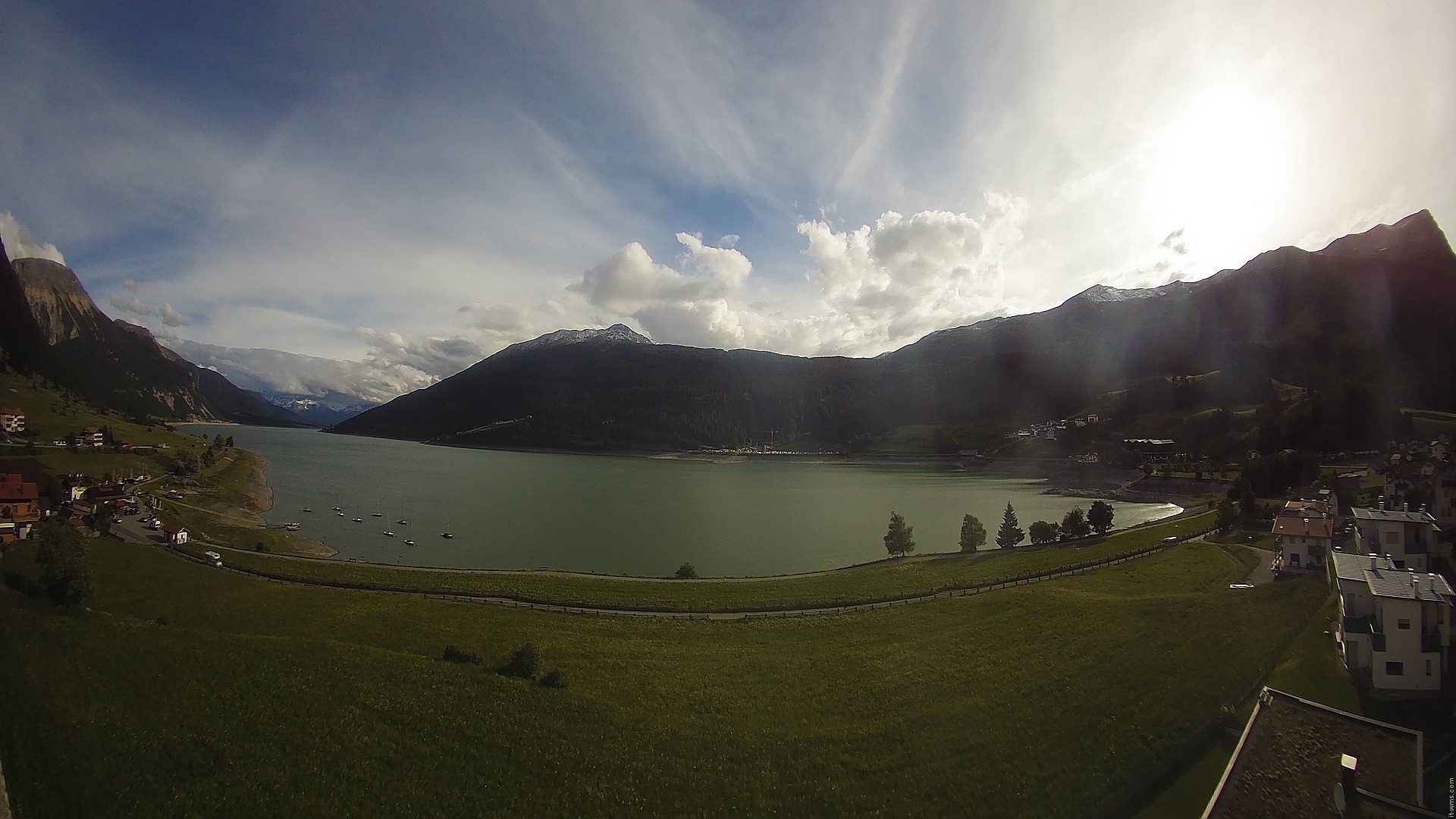 Archiv Foto Webcam Reschen - Blick auf den Reschensee
