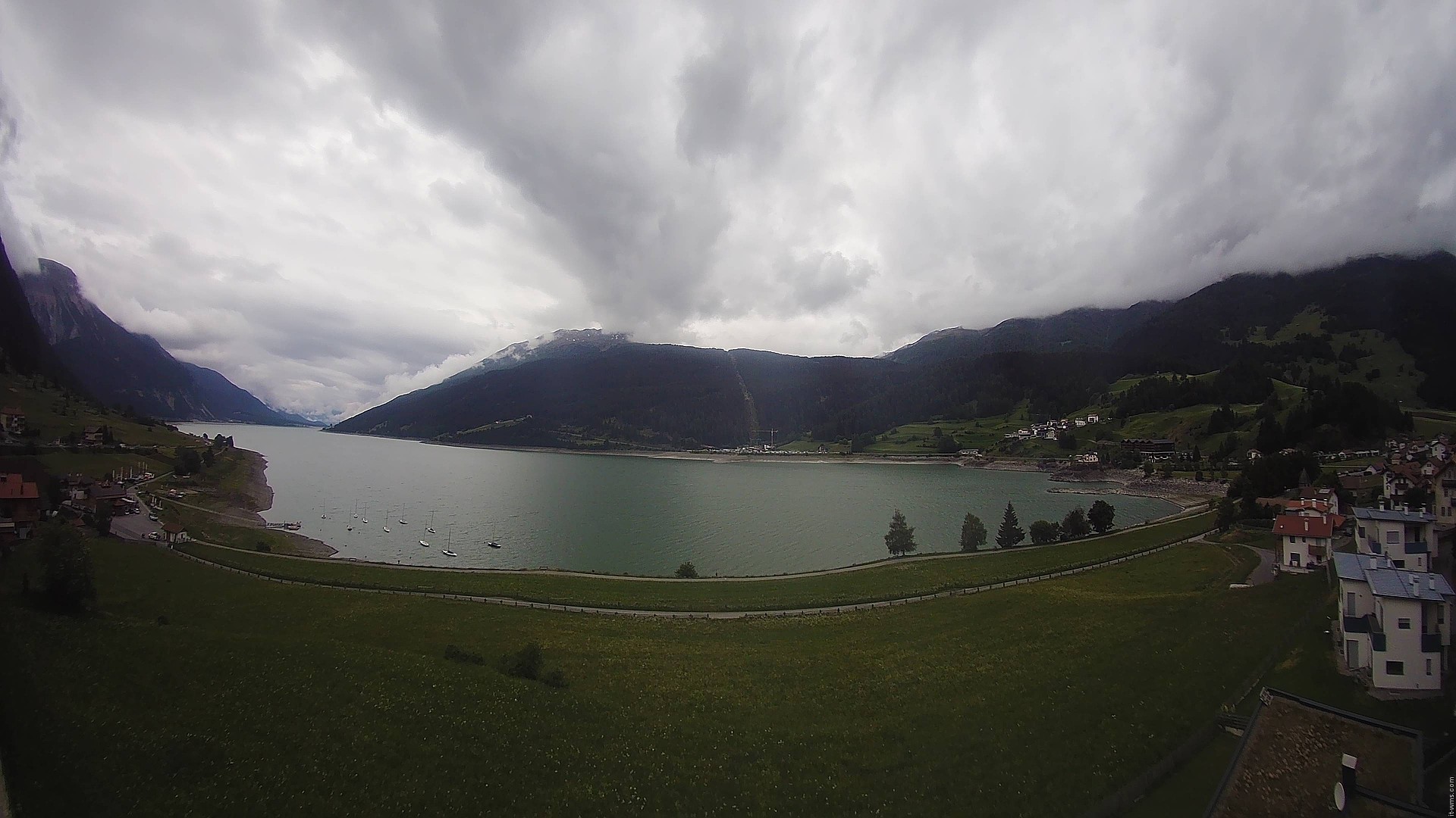 Archiv Foto Webcam Reschen - Blick auf den Reschensee
