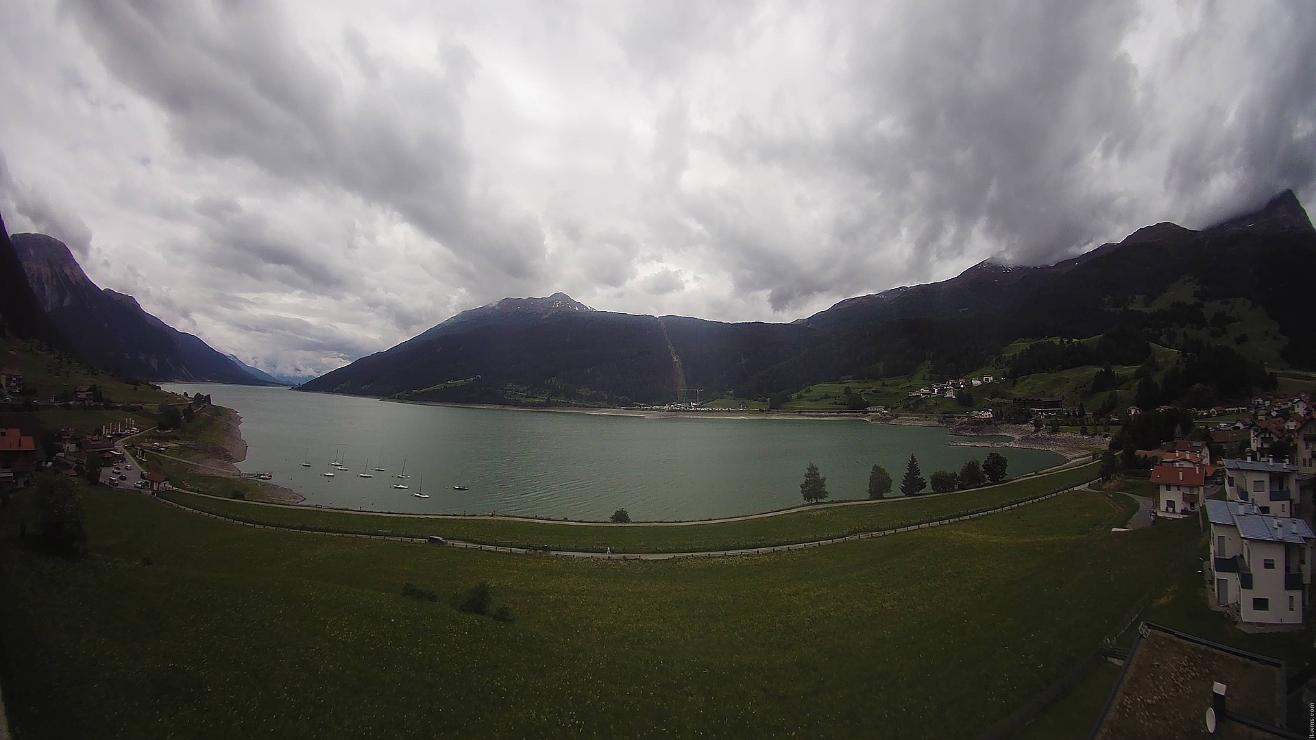 Archiv Foto Webcam Reschen - Blick auf den Reschensee