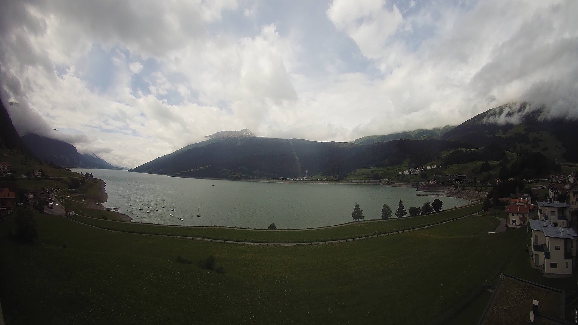 Archiv Foto Webcam Reschen - Blick auf den Reschensee