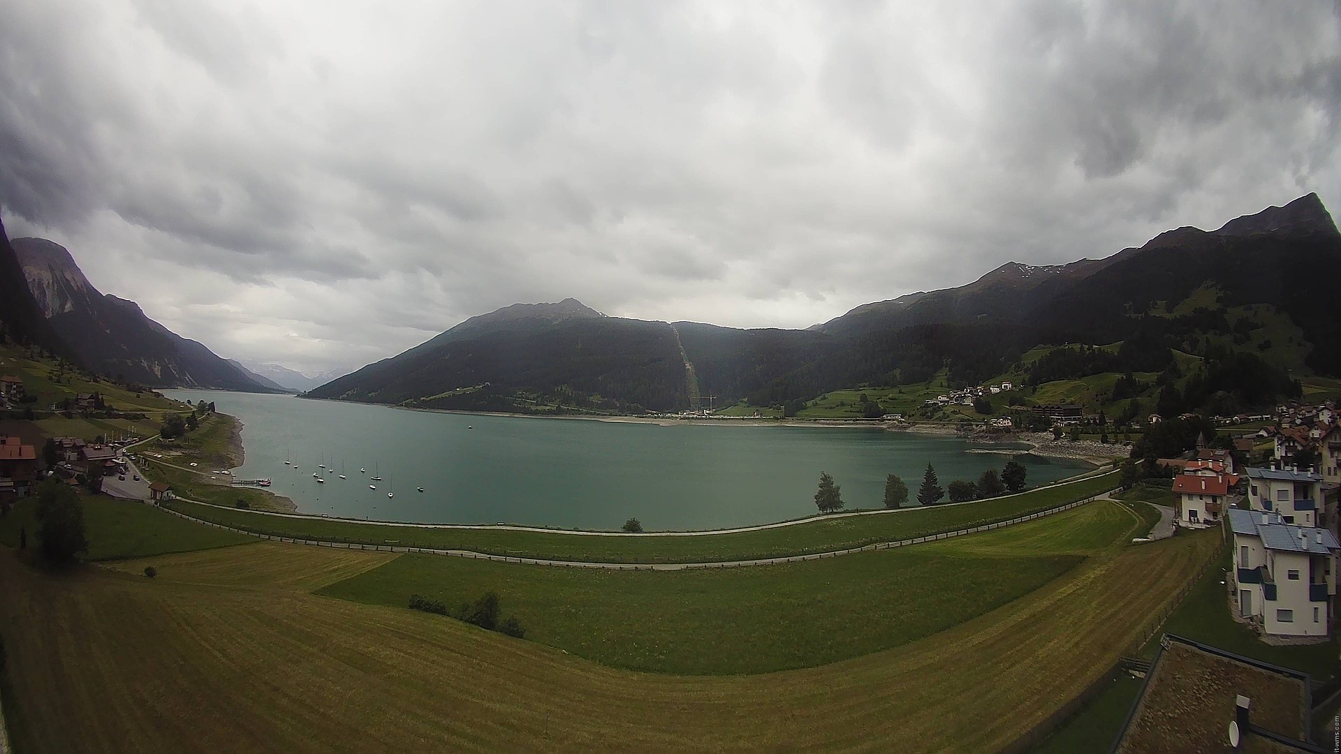 Archiv Foto Webcam Reschen - Blick auf den Reschensee