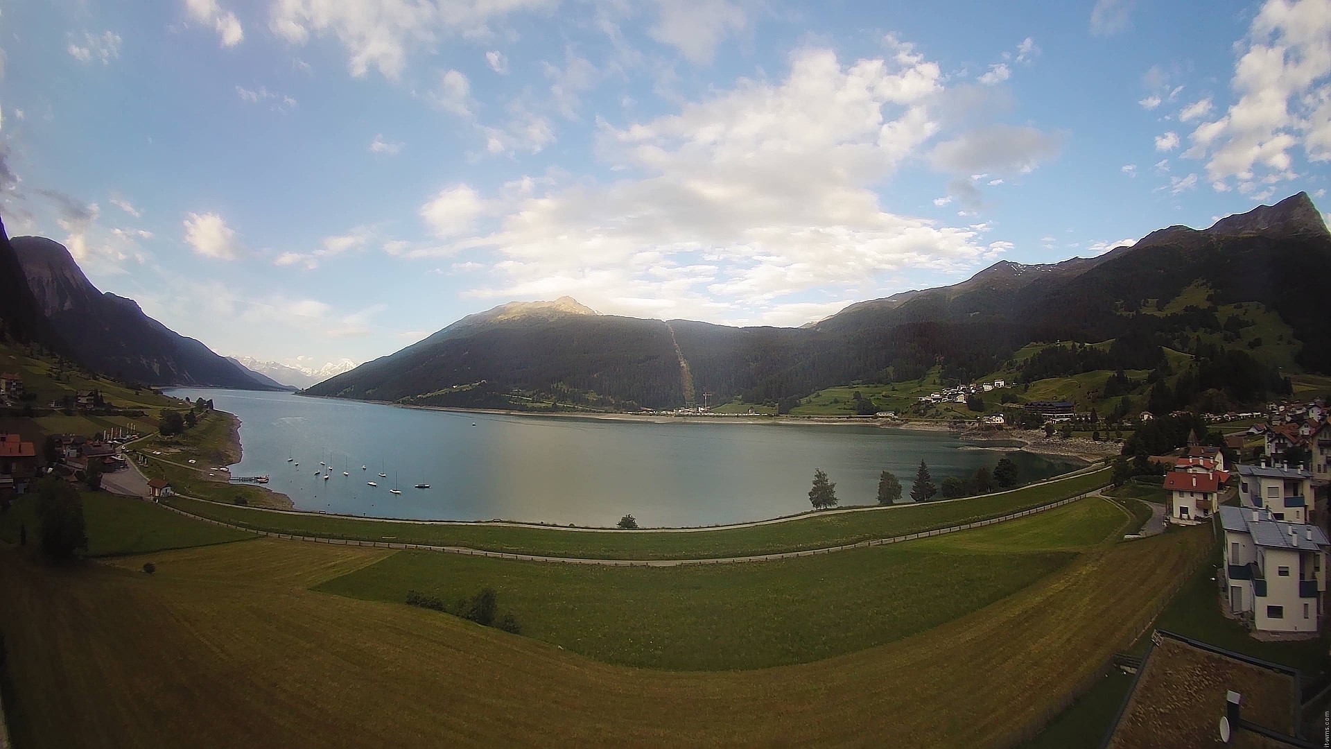 Archiv Foto Webcam Reschen - Blick auf den Reschensee