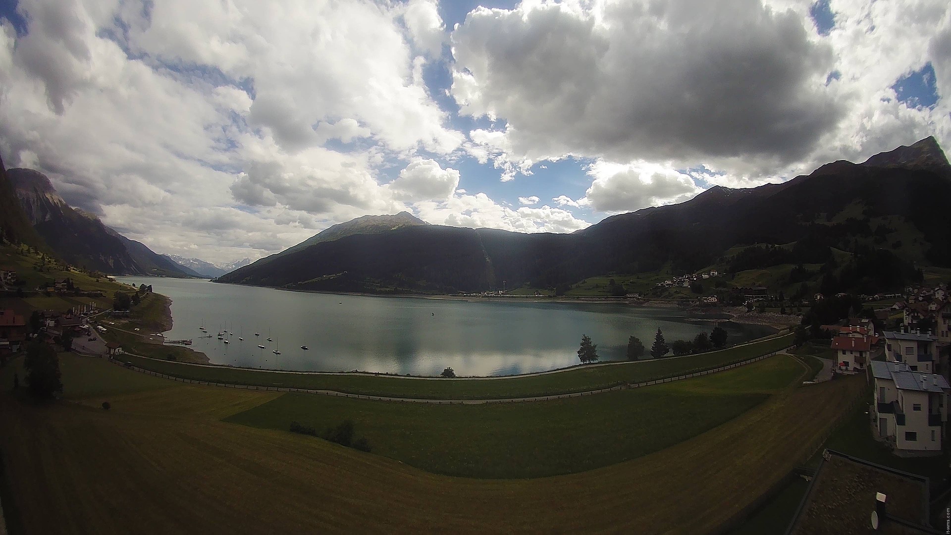 Archiv Foto Webcam Reschen - Blick auf den Reschensee