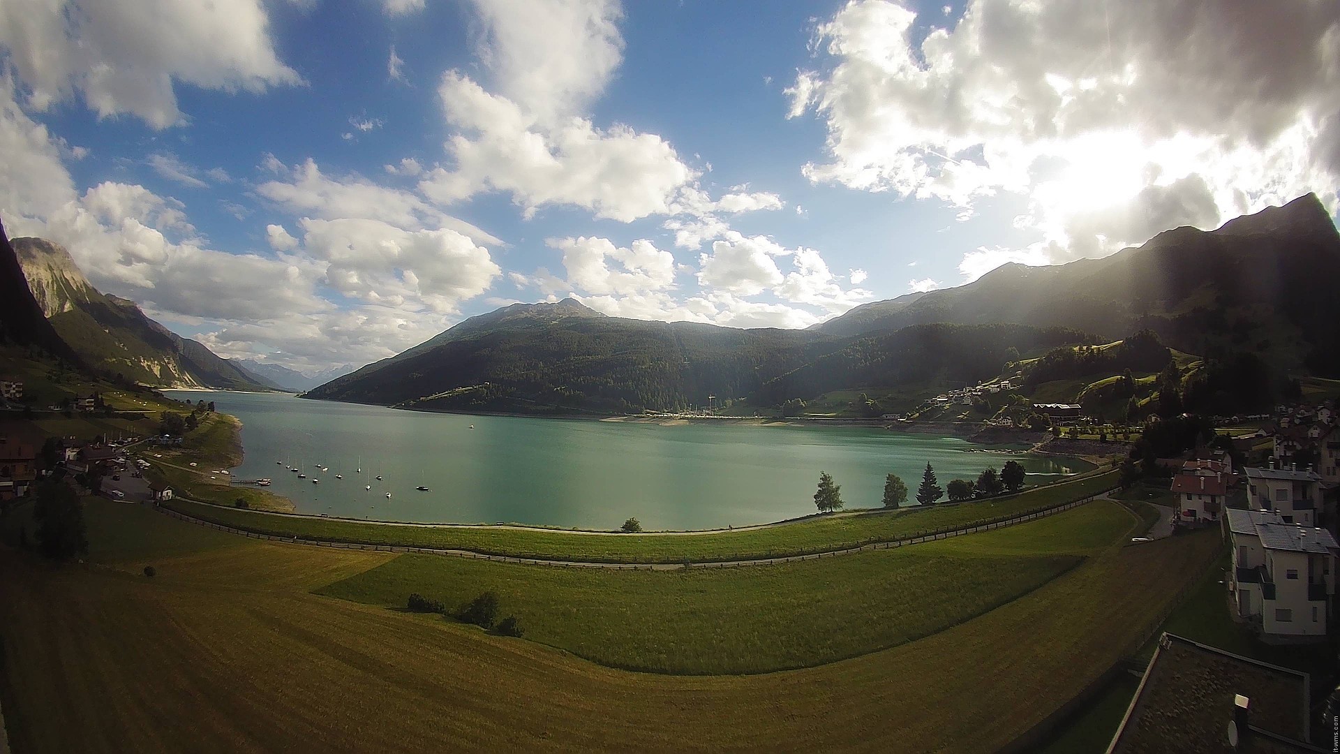 Archiv Foto Webcam Reschen - Blick auf den Reschensee
