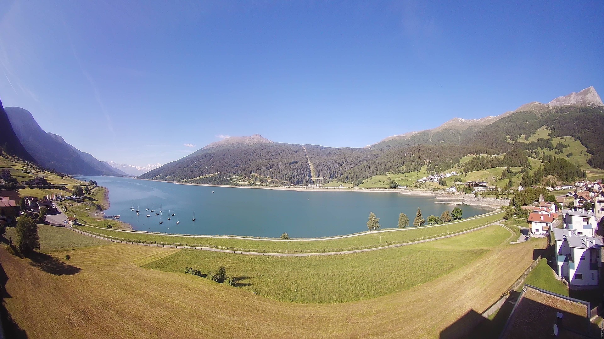 Archiv Foto Webcam Reschen - Blick auf den Reschensee