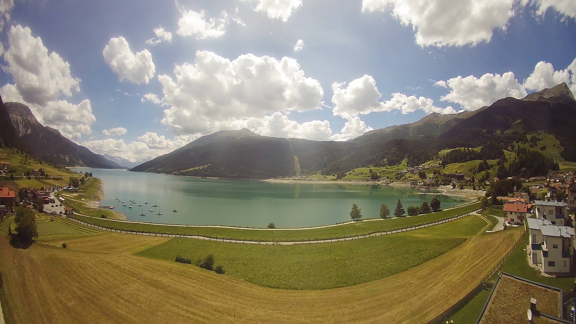Archiv Foto Webcam Reschen - Blick auf den Reschensee