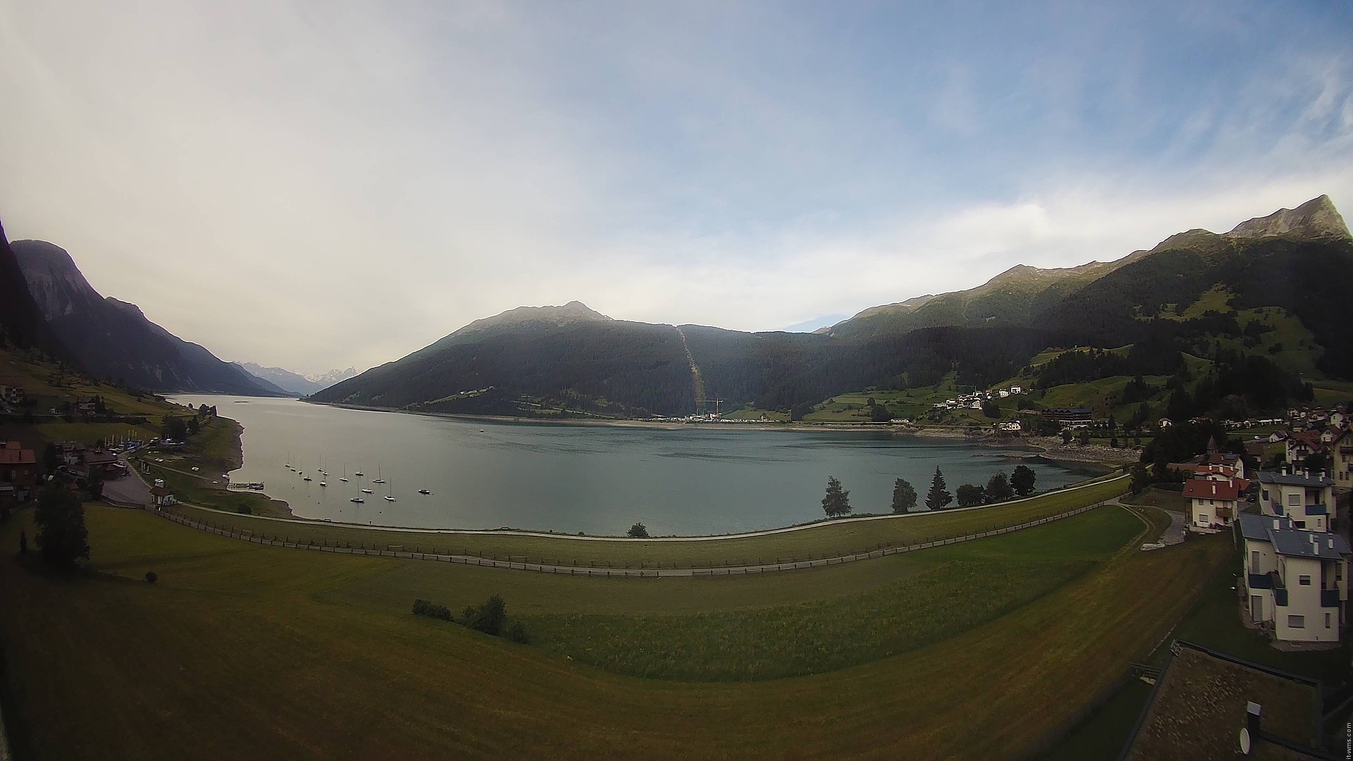 Archiv Foto Webcam Reschen - Blick auf den Reschensee