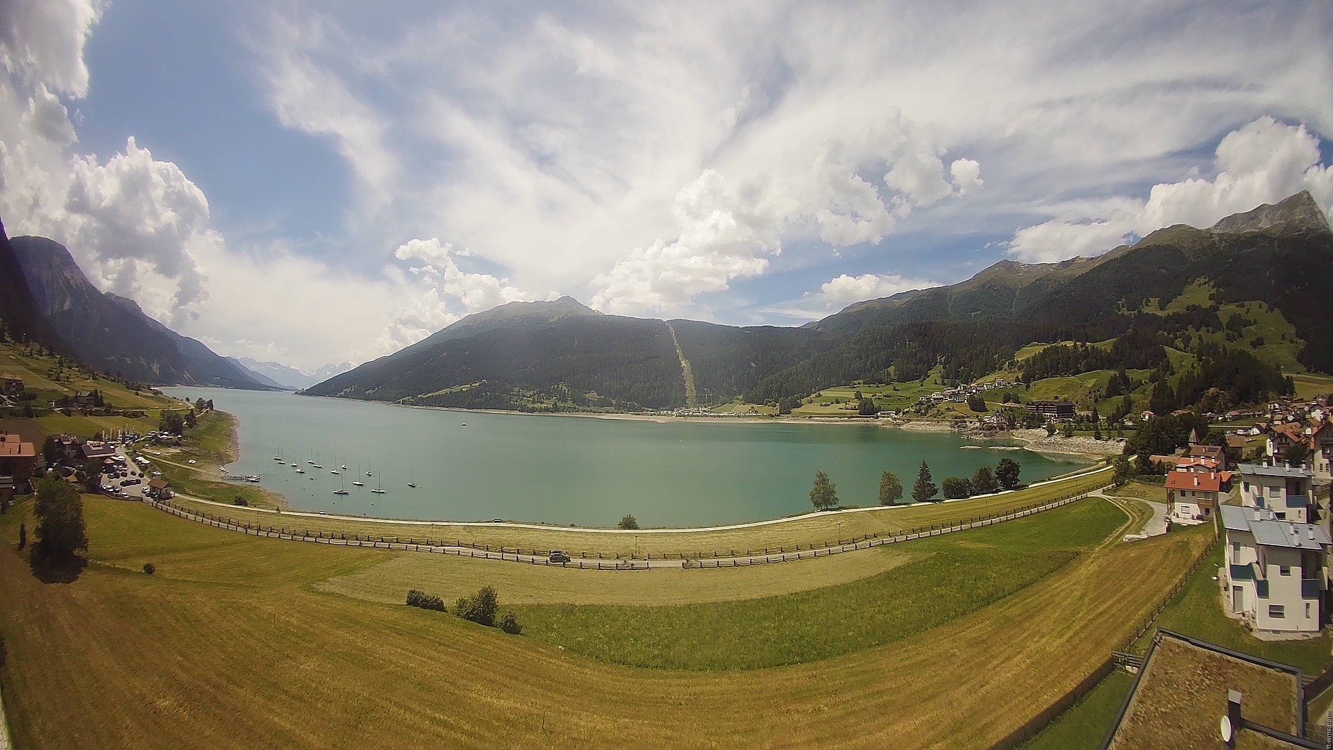Archiv Foto Webcam Reschen - Blick auf den Reschensee