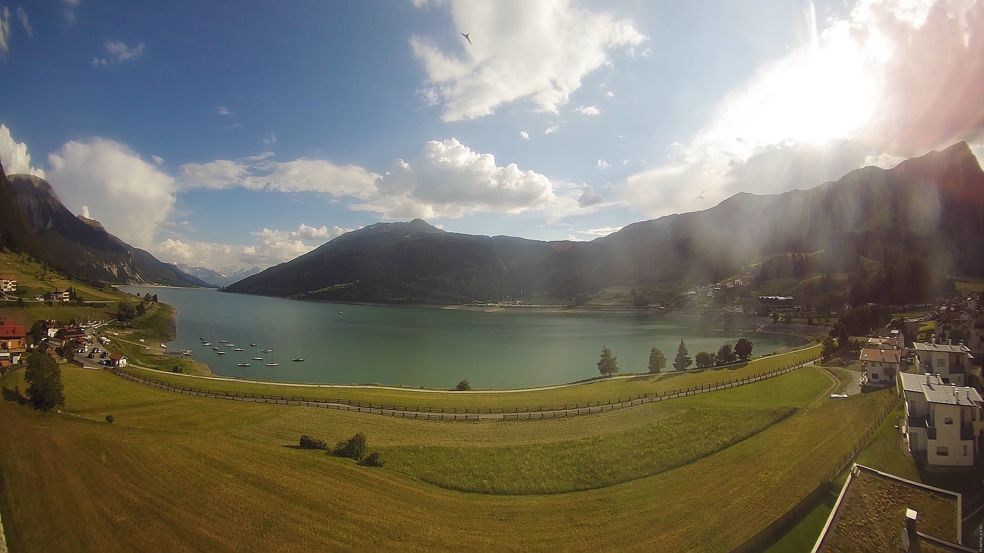 Archiv Foto Webcam Reschen - Blick auf den Reschensee