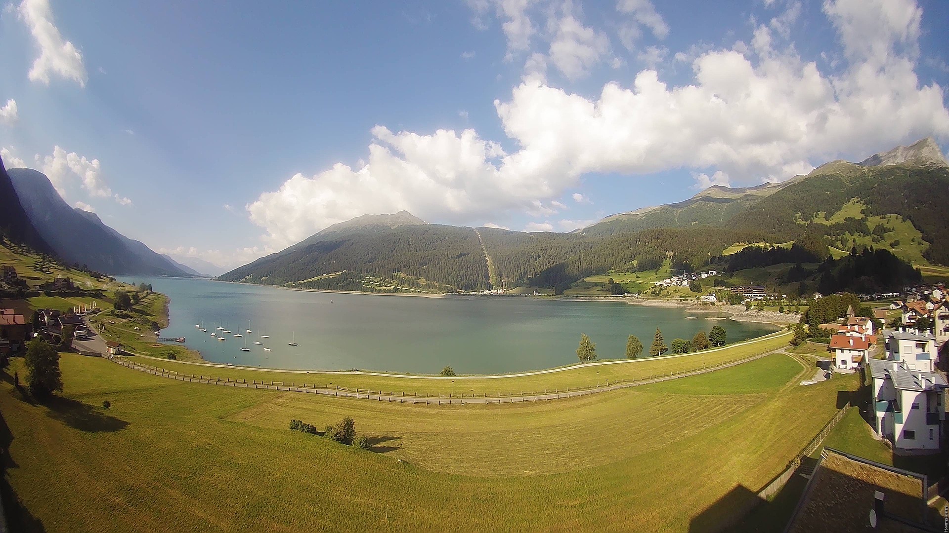 Archiv Foto Webcam Reschen - Blick auf den Reschensee