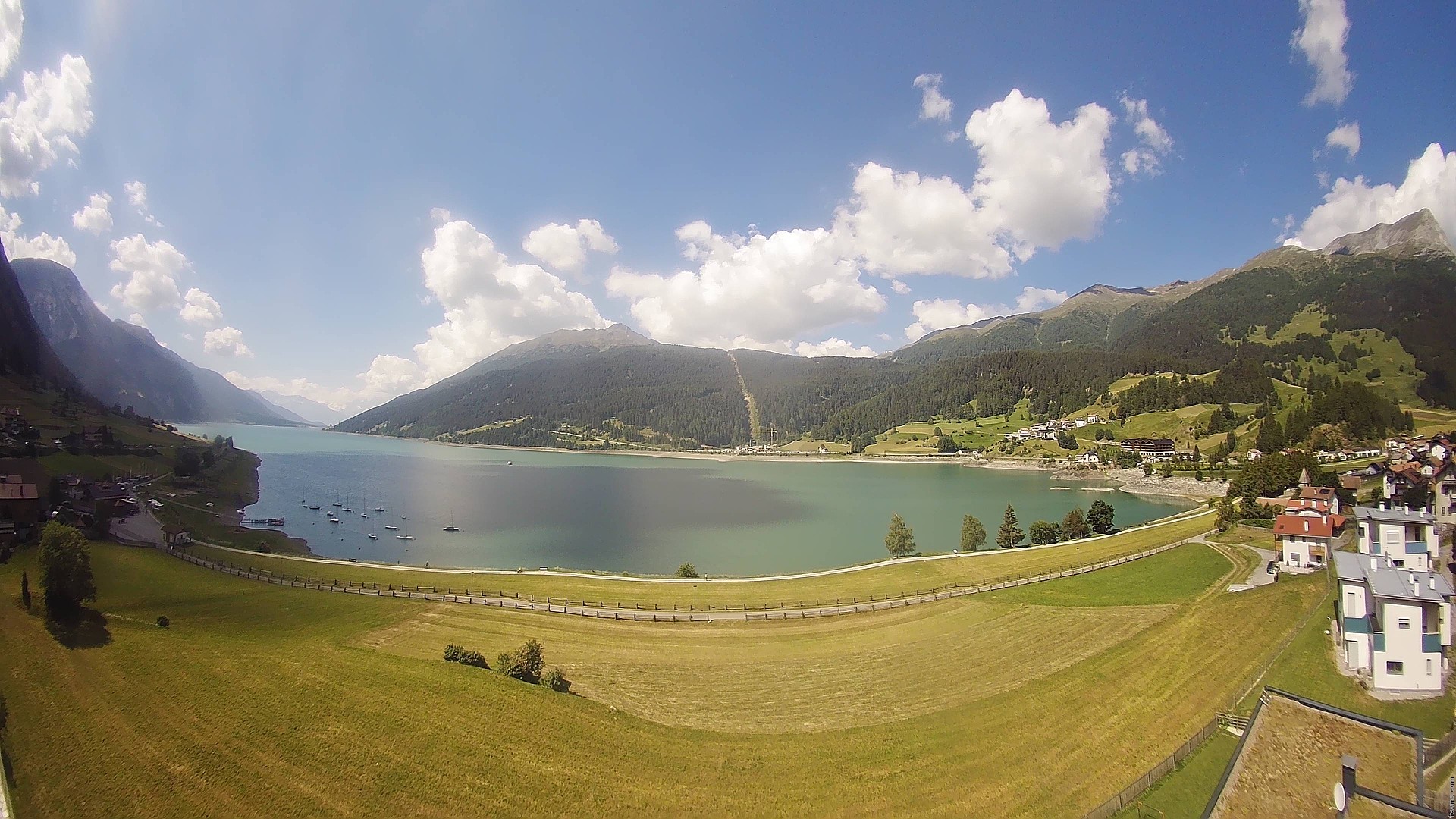 Archiv Foto Webcam Reschen - Blick auf den Reschensee