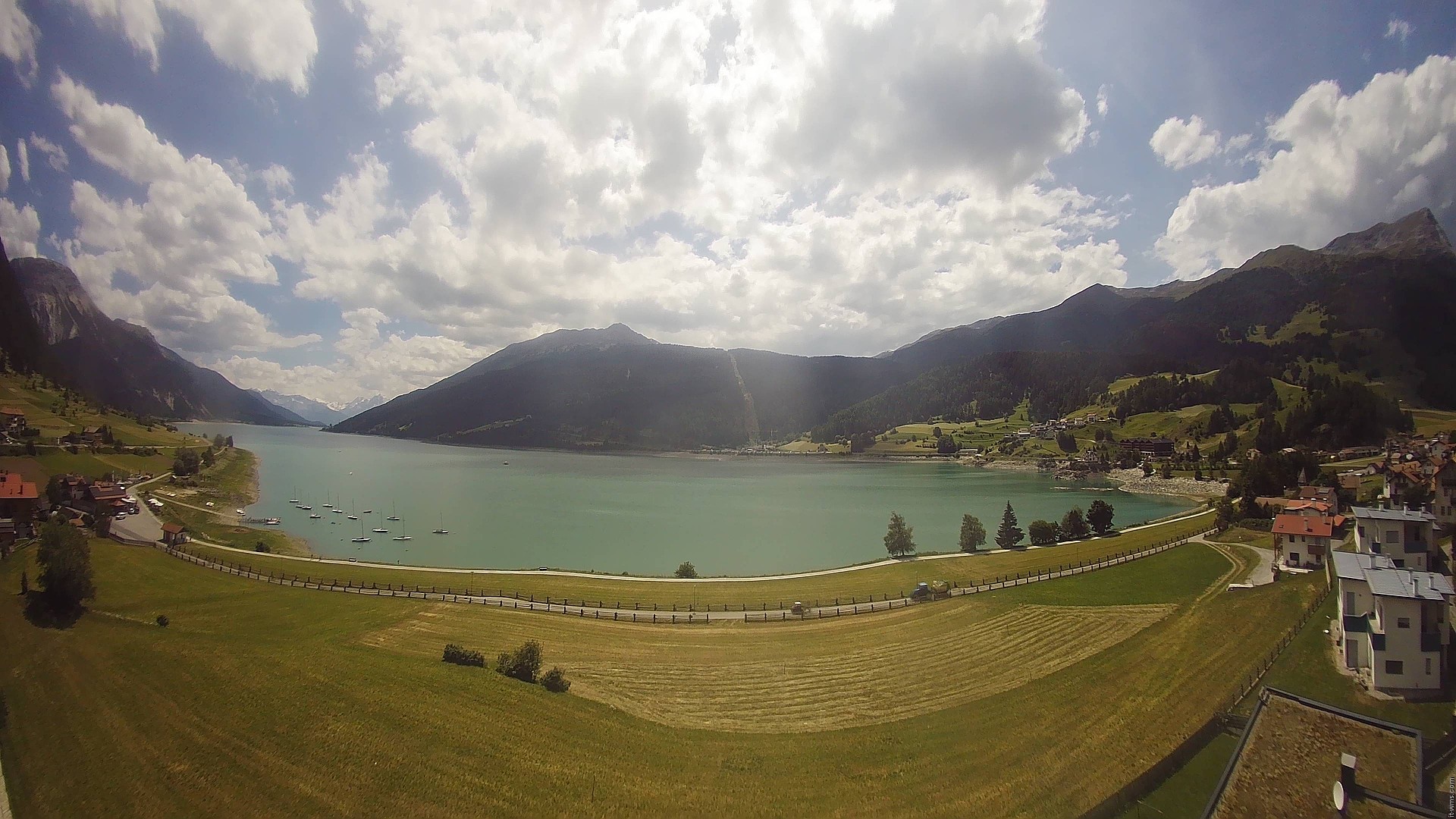 Archiv Foto Webcam Reschen - Blick auf den Reschensee