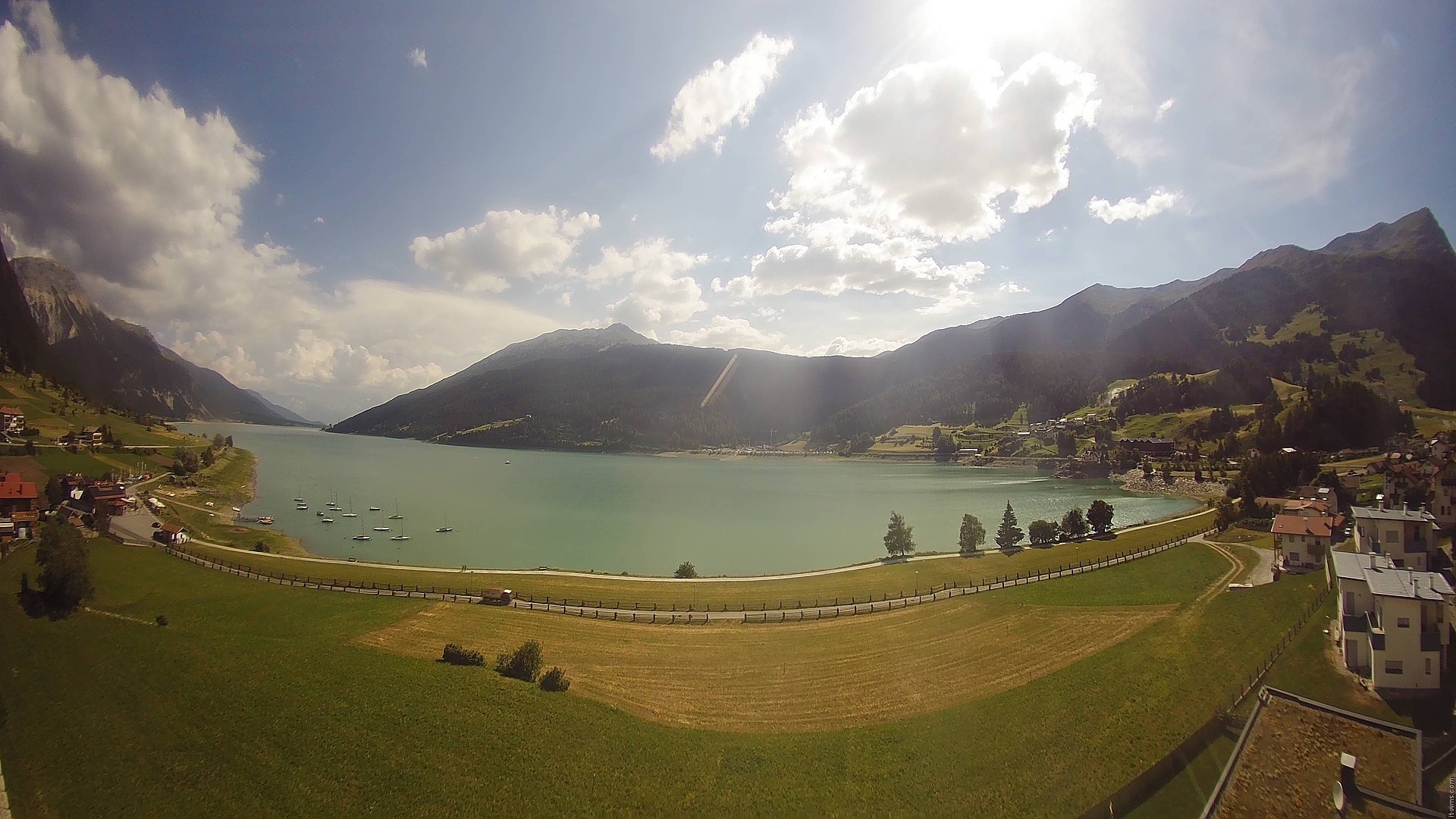 Archiv Foto Webcam Reschen - Blick auf den Reschensee