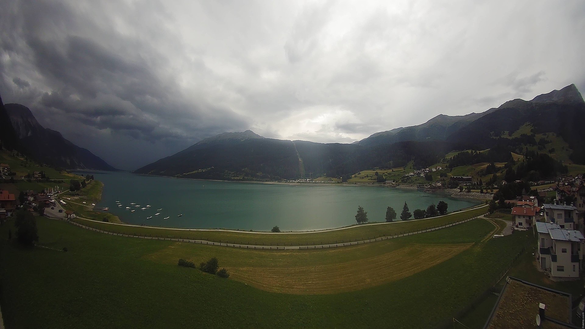 Archiv Foto Webcam Reschen - Blick auf den Reschensee