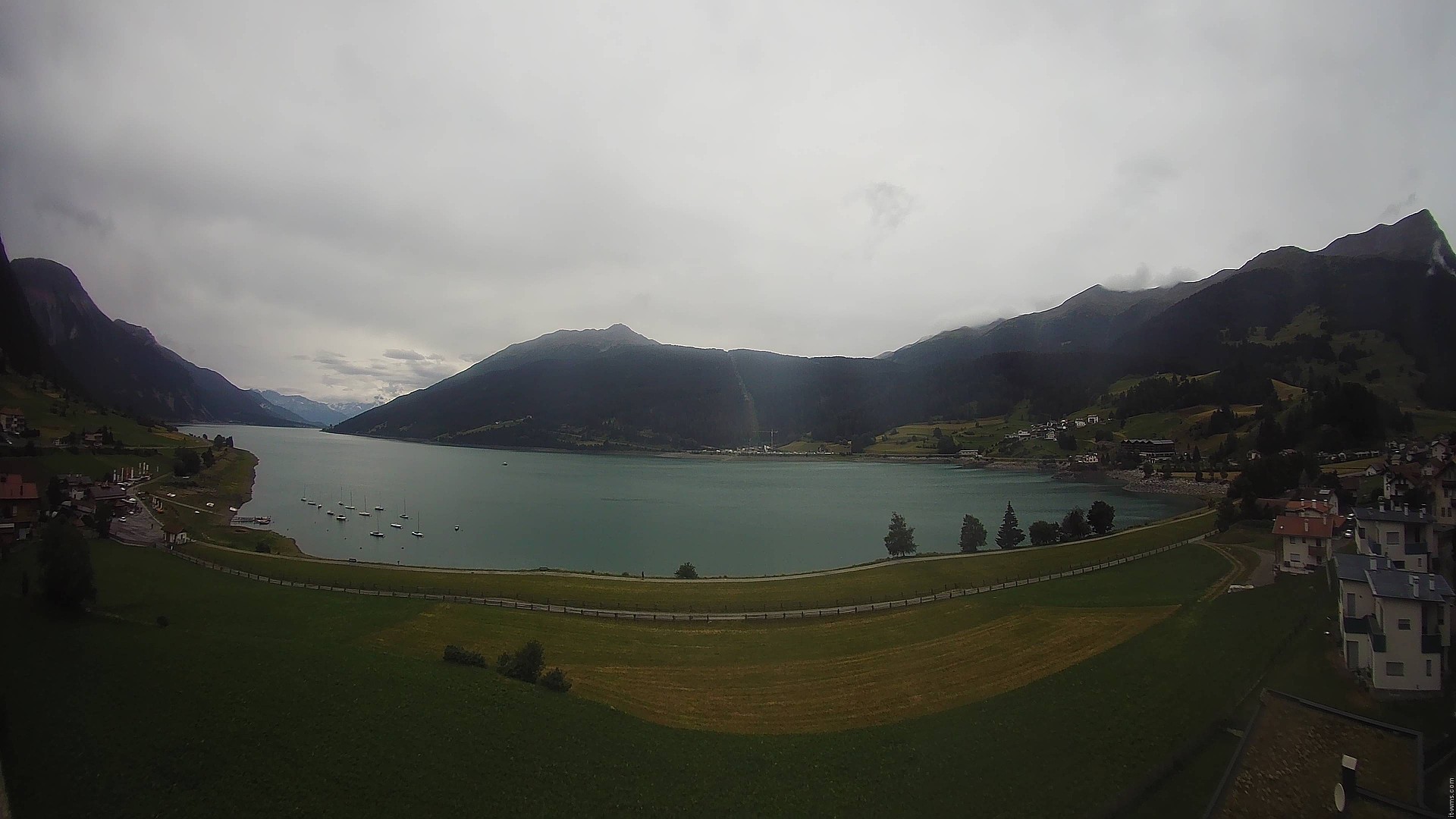 Archiv Foto Webcam Reschen - Blick auf den Reschensee