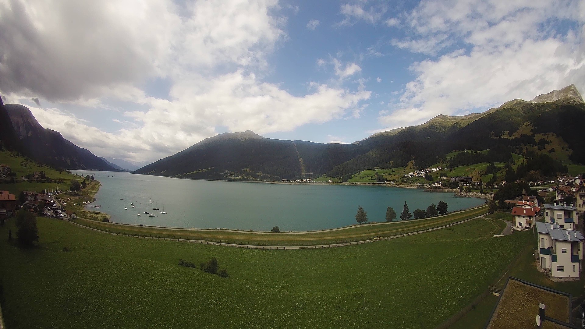 Archiv Foto Webcam Reschen - Blick auf den Reschensee
