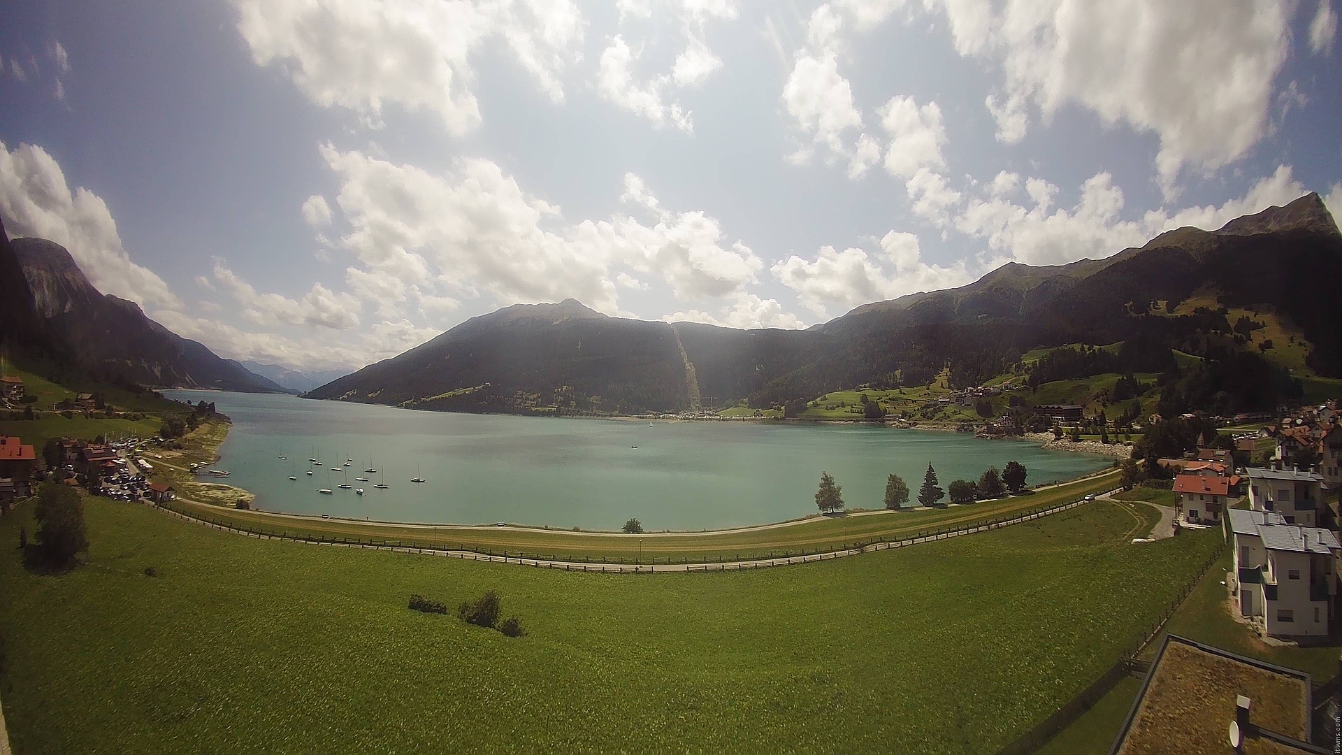 Archiv Foto Webcam Reschen - Blick auf den Reschensee