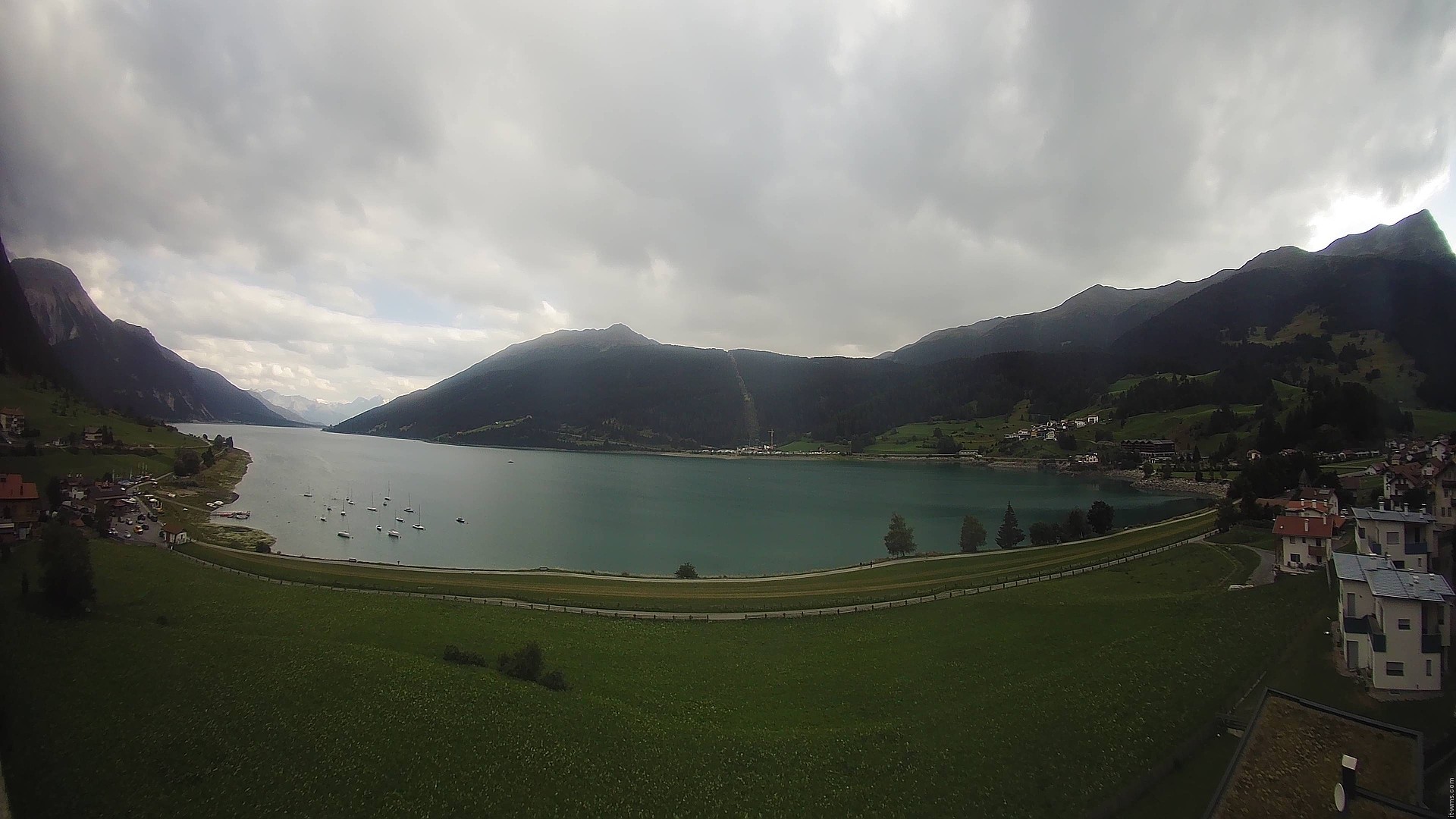 Archiv Foto Webcam Reschen - Blick auf den Reschensee