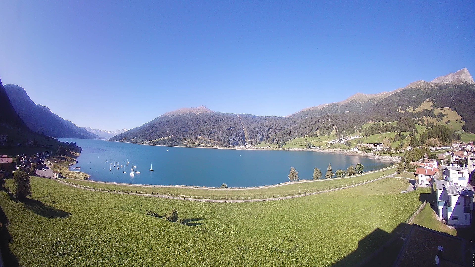 Archiv Foto Webcam Reschen - Blick auf den Reschensee