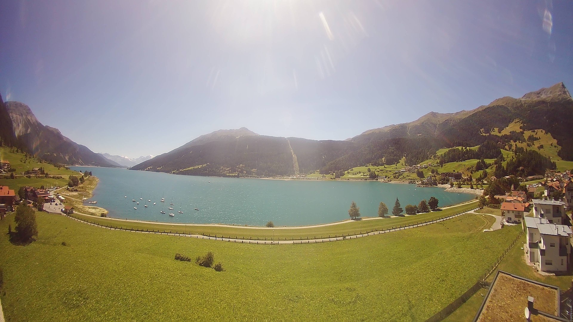 Archiv Foto Webcam Reschen - Blick auf den Reschensee