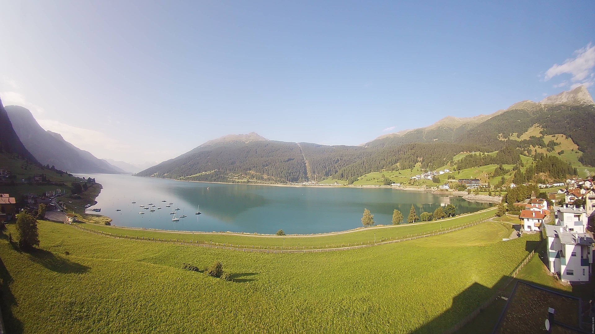 Archiv Foto Webcam Reschen - Blick auf den Reschensee