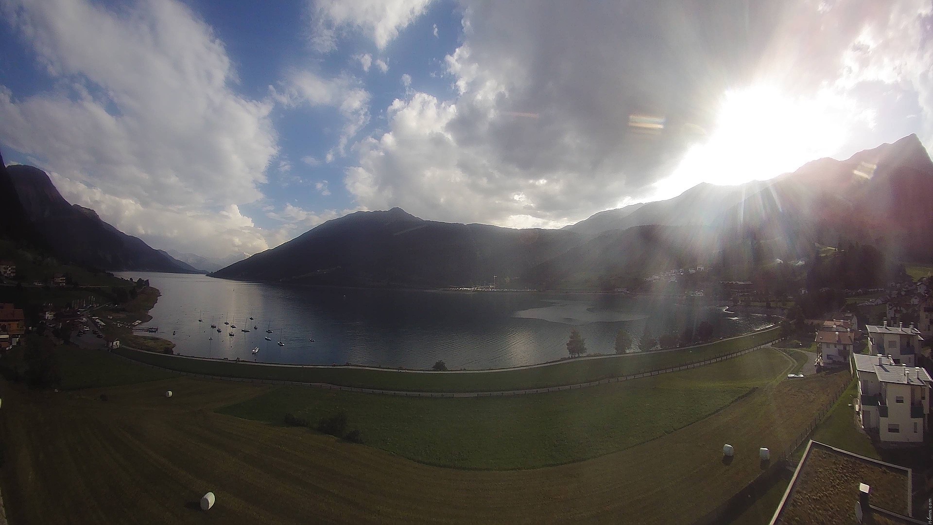 Archiv Foto Webcam Reschen - Blick auf den Reschensee