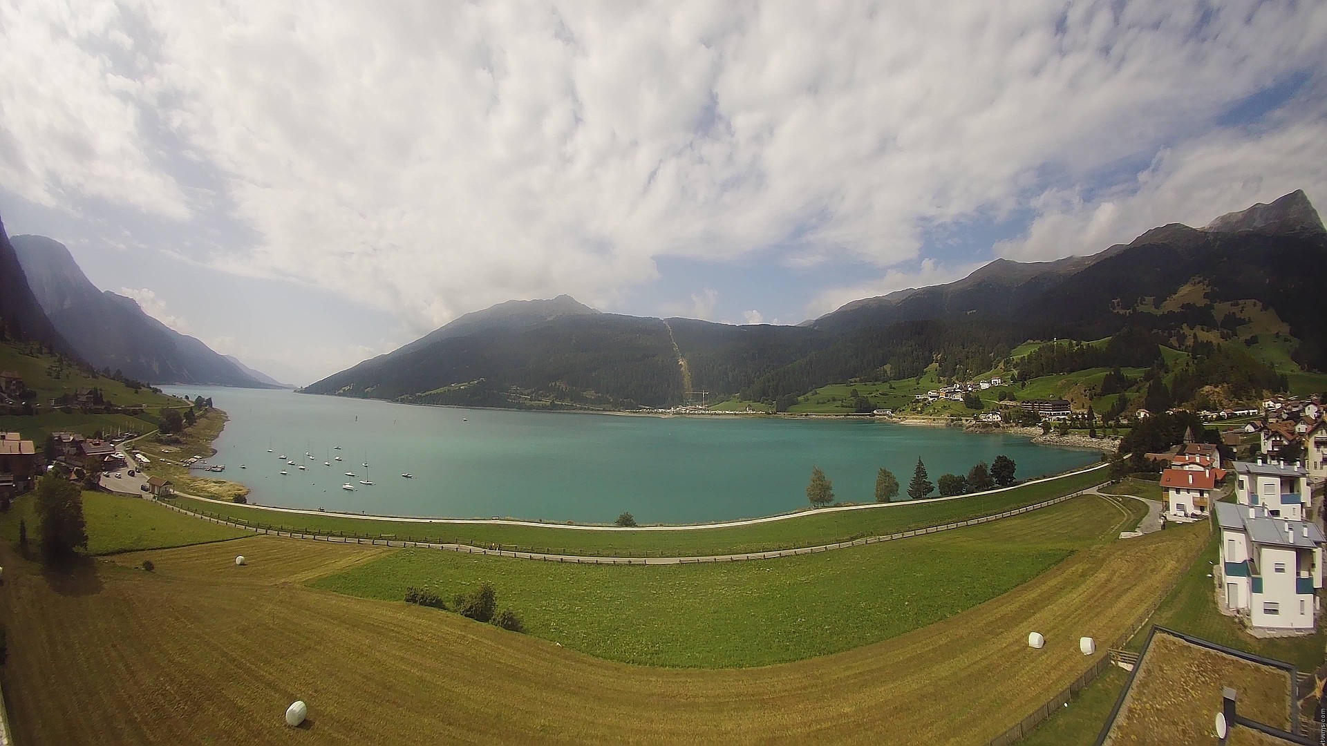 Archiv Foto Webcam Reschen - Blick auf den Reschensee