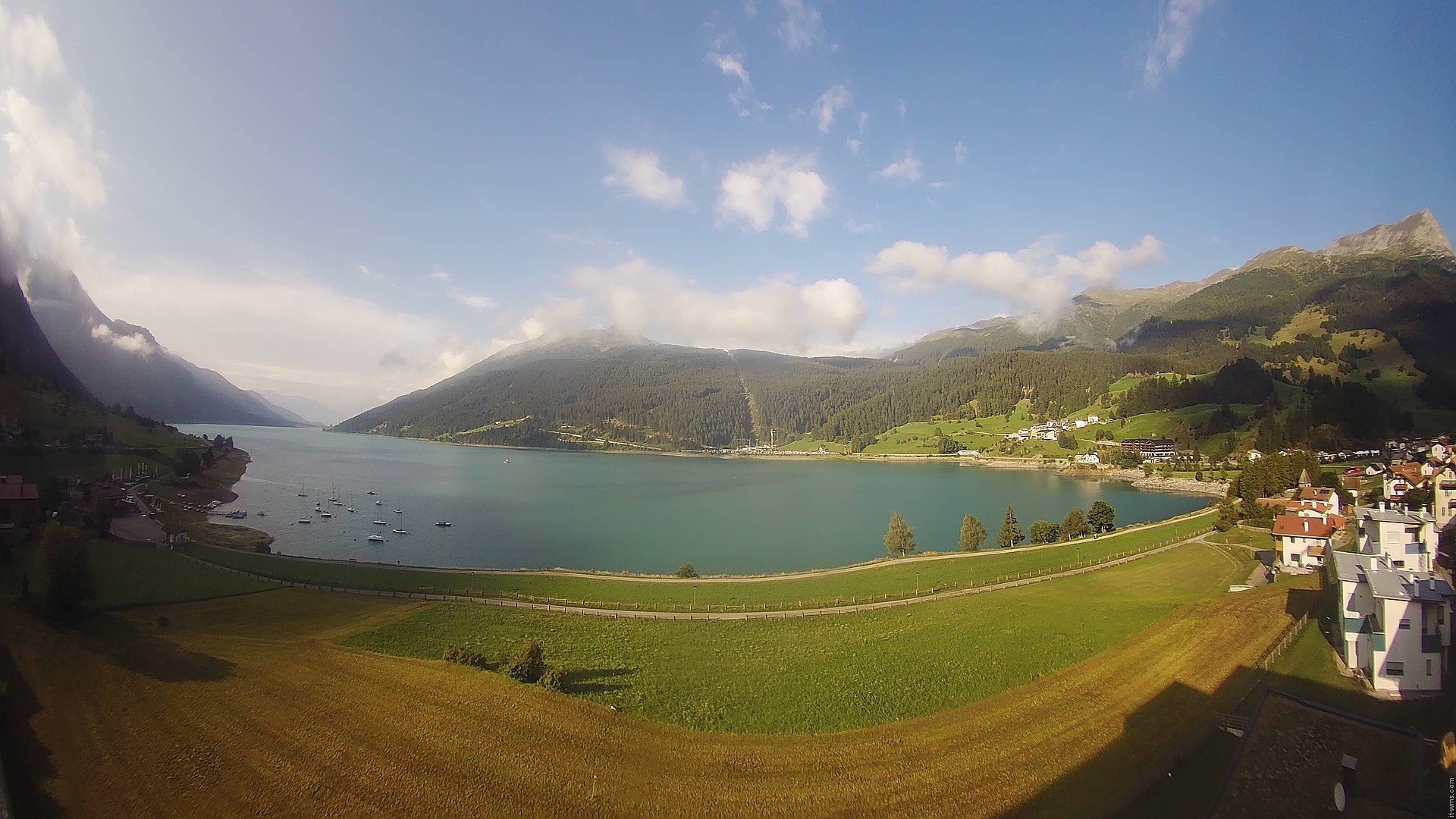Archiv Foto Webcam Reschen - Blick auf den Reschensee