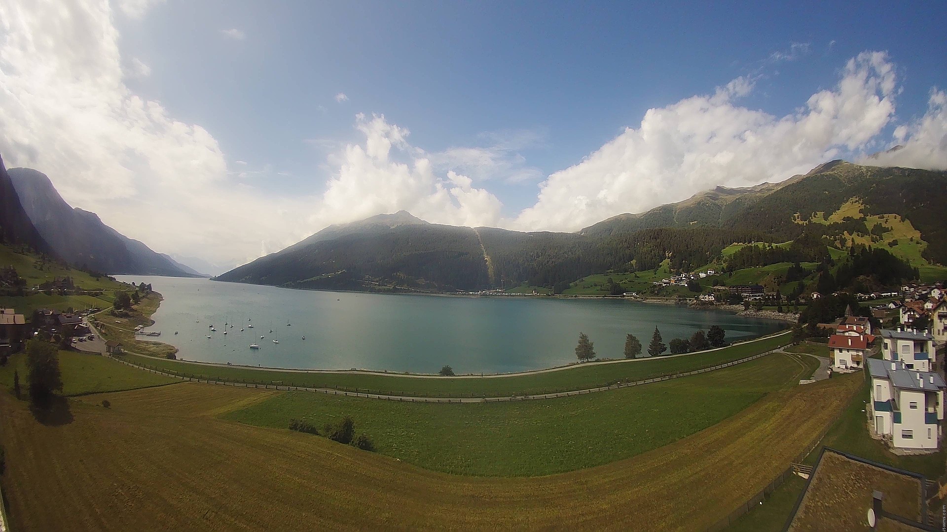 Archiv Foto Webcam Reschen - Blick auf den Reschensee