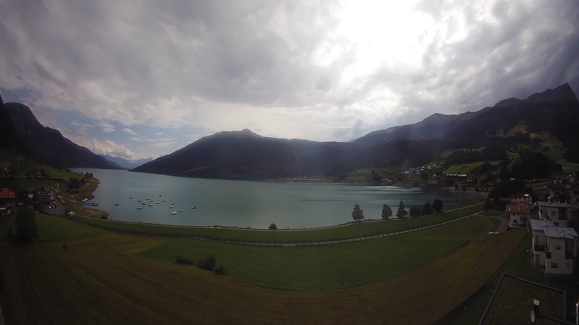 Archiv Foto Webcam Reschen - Blick auf den Reschensee