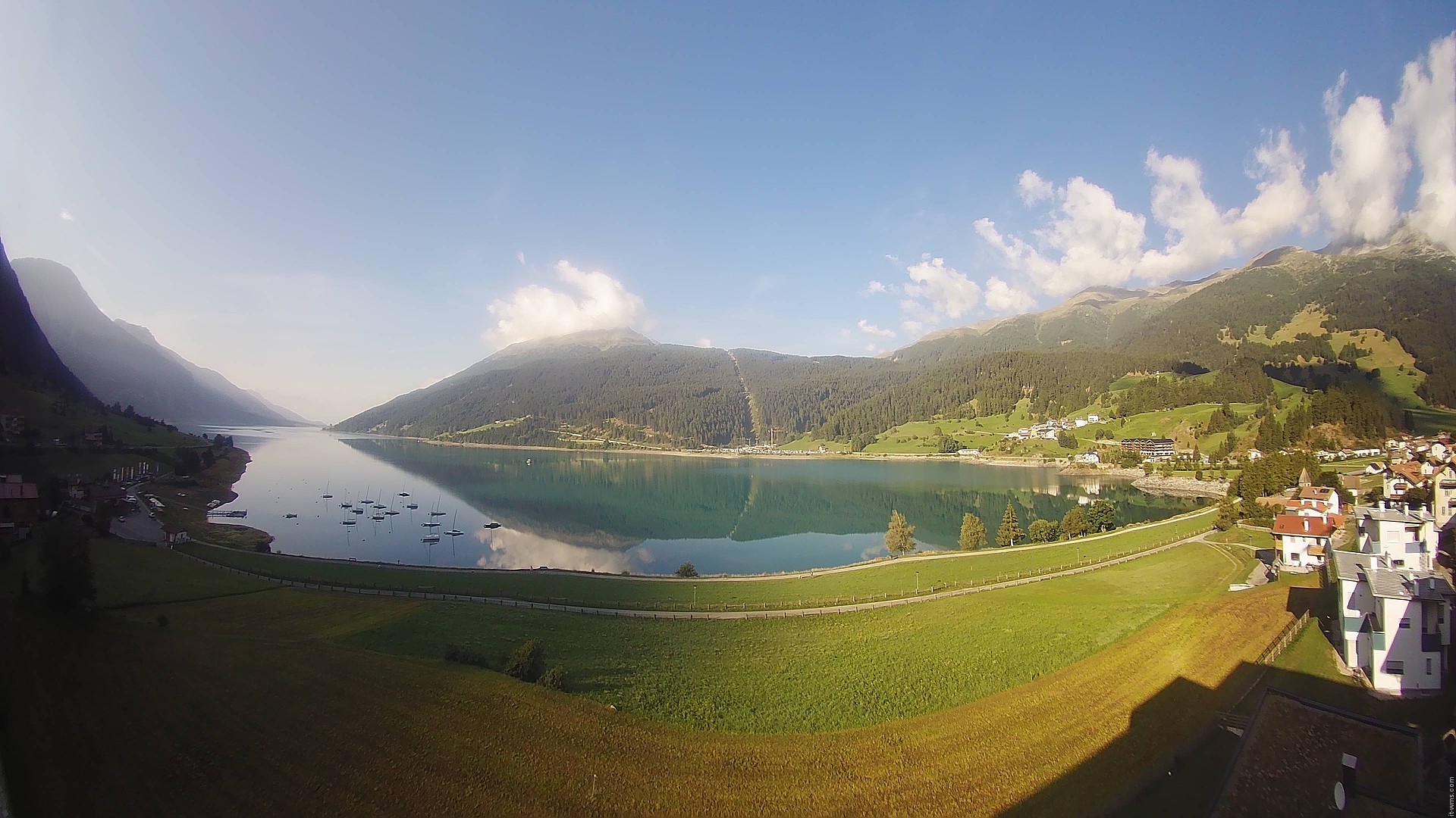 Archiv Foto Webcam Reschen - Blick auf den Reschensee