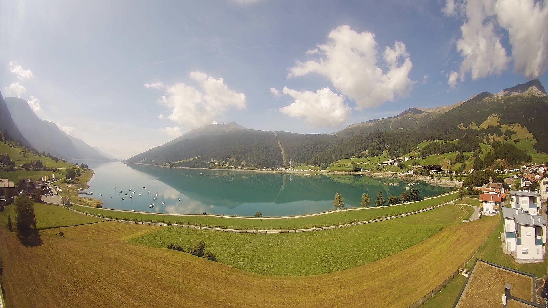 Archiv Foto Webcam Reschen - Blick auf den Reschensee