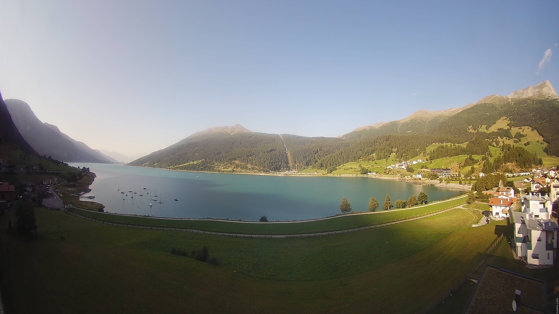 Archiv Foto Webcam Reschen - Blick auf den Reschensee