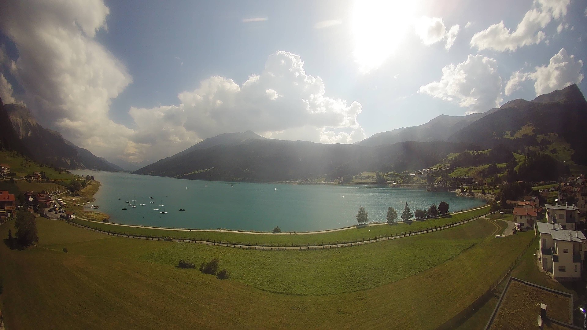 Archiv Foto Webcam Reschen - Blick auf den Reschensee