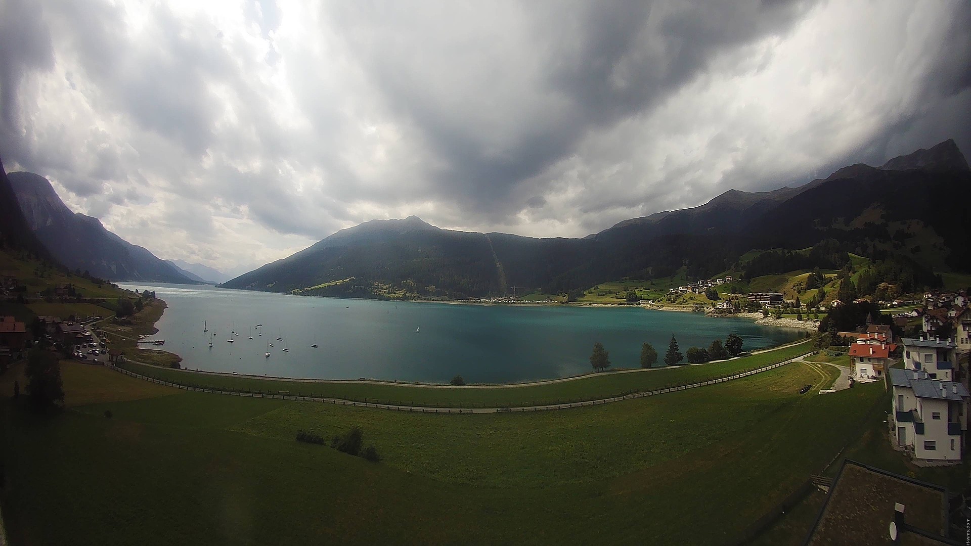 Archiv Foto Webcam Reschen - Blick auf den Reschensee