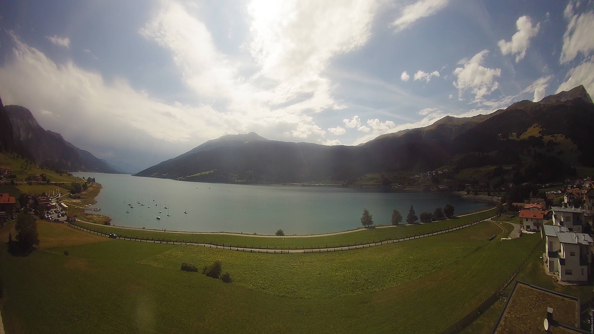 Archiv Foto Webcam Reschen - Blick auf den Reschensee