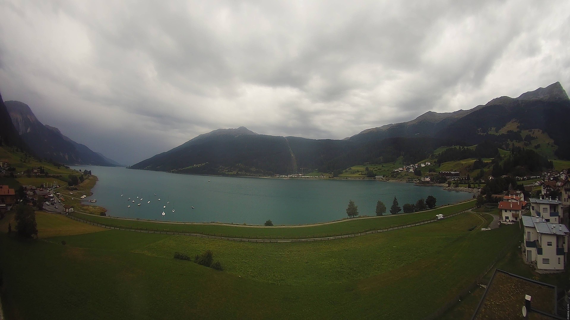 Archiv Foto Webcam Reschen - Blick auf den Reschensee