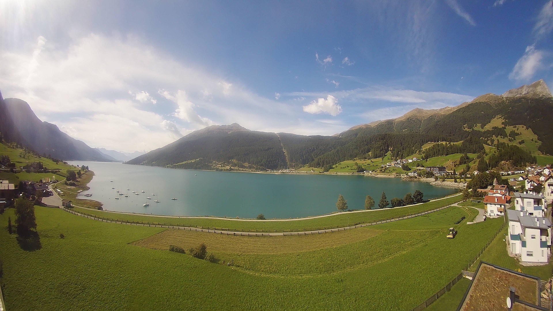 Archiv Foto Webcam Reschen - Blick auf den Reschensee