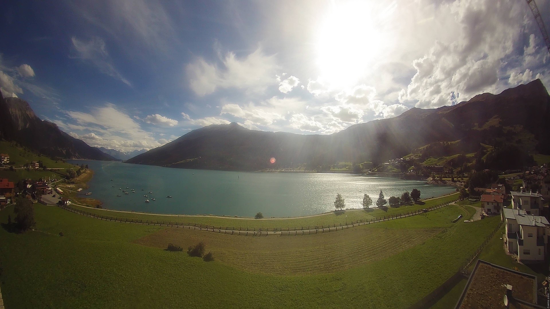 Archiv Foto Webcam Reschen - Blick auf den Reschensee
