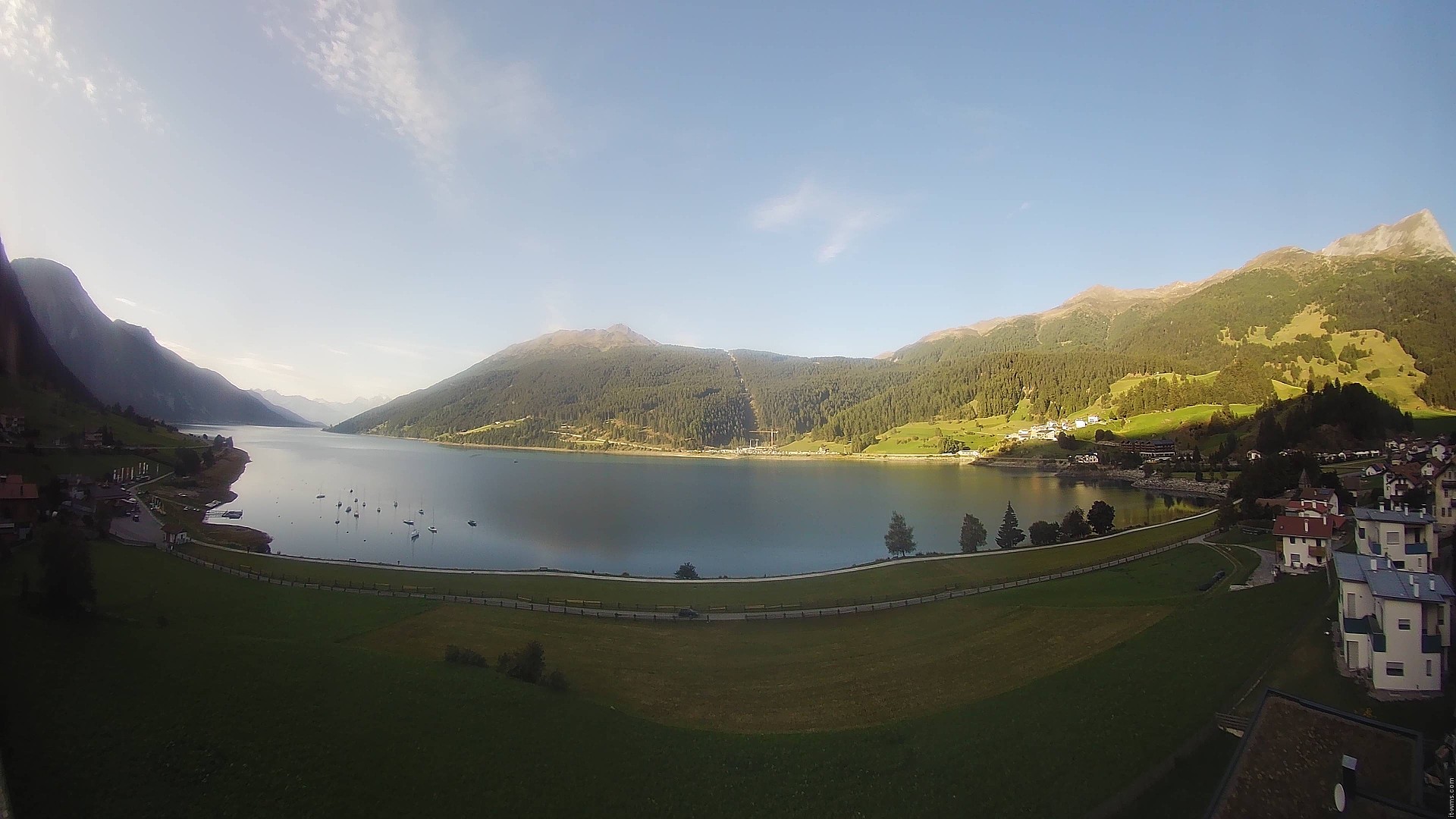 Archiv Foto Webcam Reschen - Blick auf den Reschensee