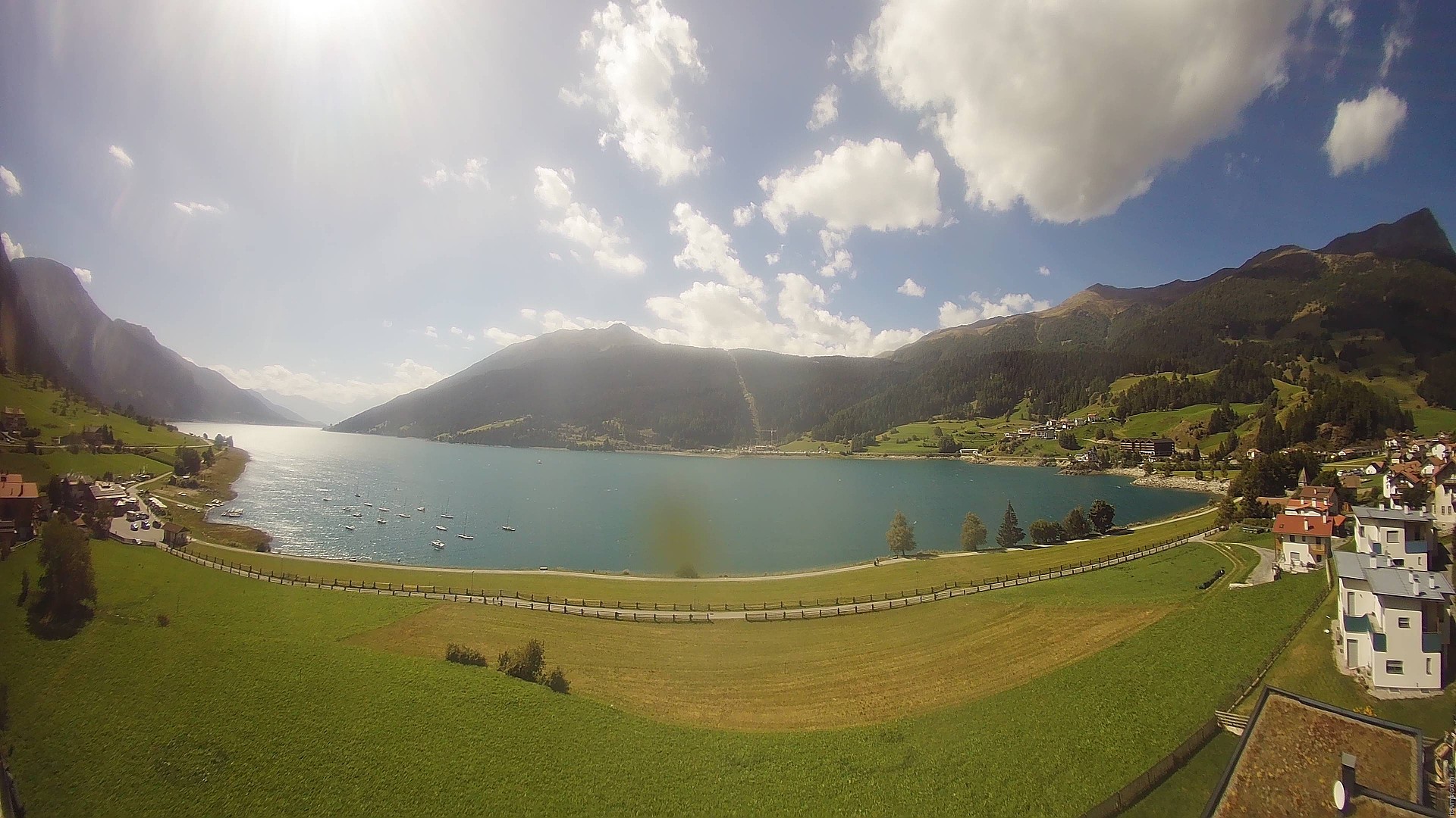 Archiv Foto Webcam Reschen - Blick auf den Reschensee